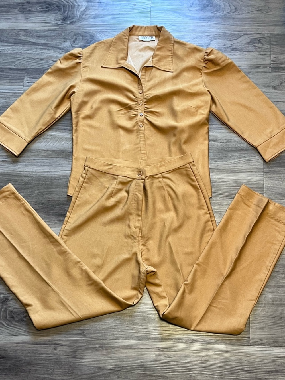 Vintage TRENDY LOOKS Shirred Button Front Blouse & High Waisted Pant Set Size M